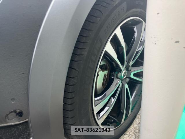 Volvo CROSS COUNTRY 2019-02 8372343-2