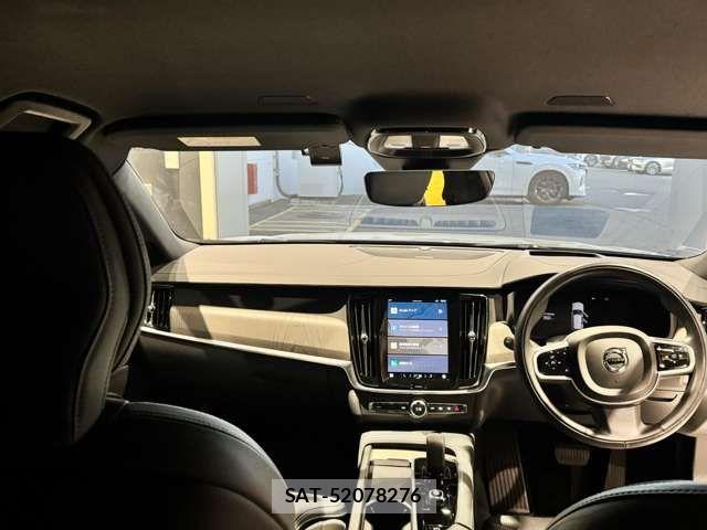 Volvo CROSS COUNTRY 2022-04 8411013-6