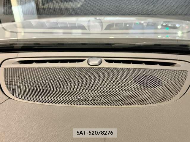 Volvo CROSS COUNTRY 2022-04 8411013-7