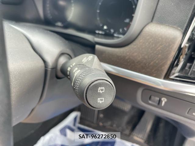 Volvo CROSS COUNTRY 2018-10 8564007-11