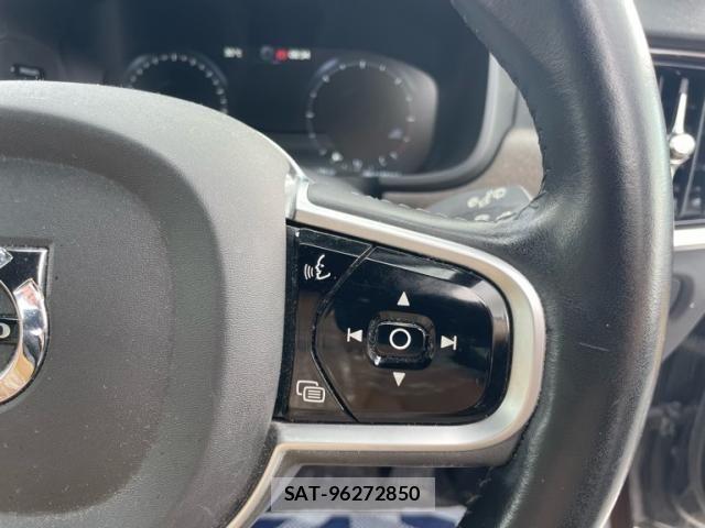 Volvo CROSS COUNTRY 2018-10 8564007-14