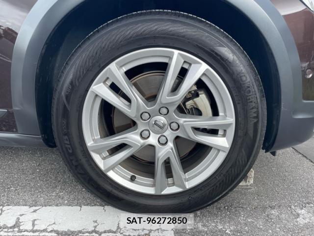 Volvo CROSS COUNTRY 2018-10 8564007-5
