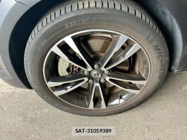 Volvo CROSS COUNTRY 2017-06 8832379-4