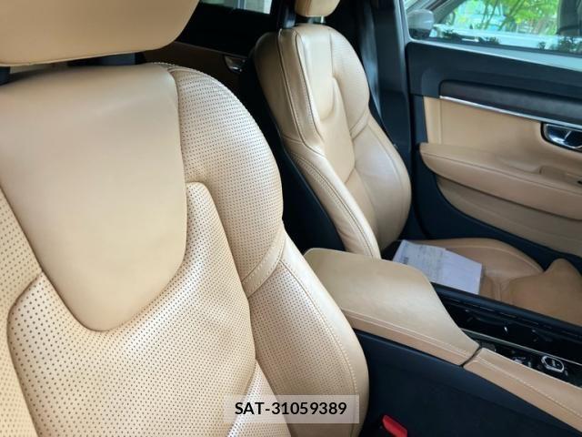 Volvo CROSS COUNTRY 2017-06 8832379-8