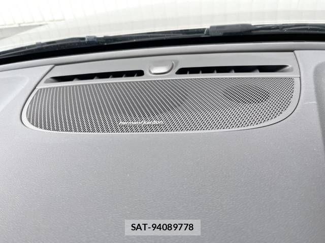 Volvo XC40 2020-05 843947-6