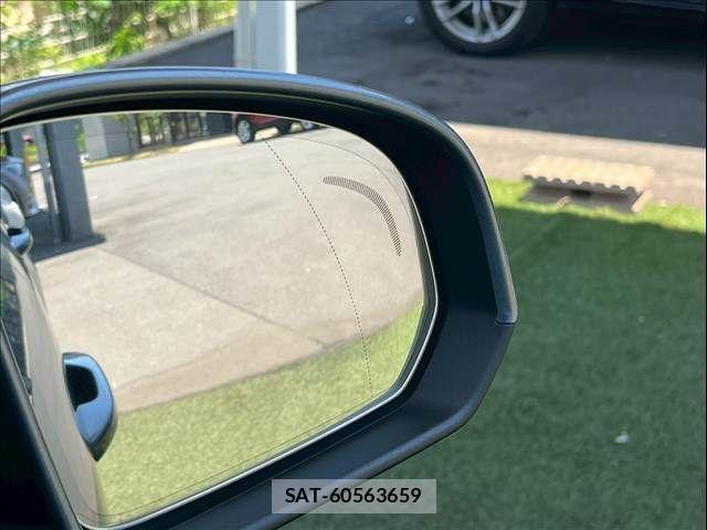 Volvo XC40 2018-11 1089305-9
