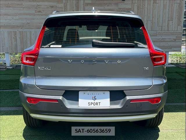 Volvo XC40 2018-11 1089305-13