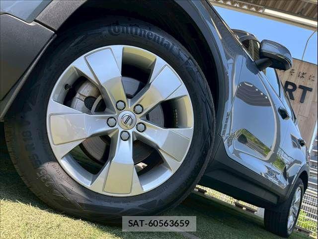 Volvo XC40 2018-11 1089305-18