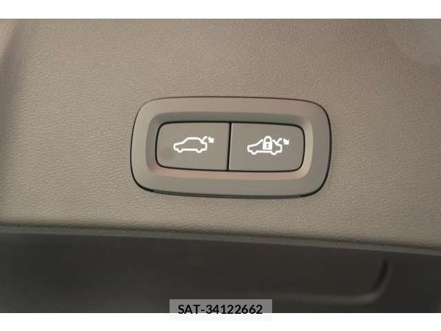Volvo XC40 2025-03 1180704-13