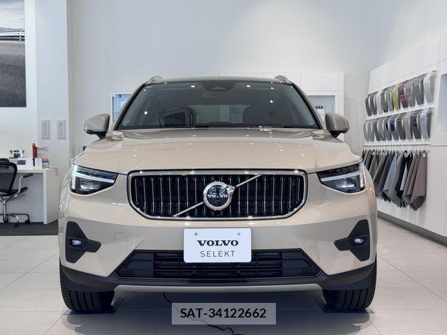Volvo XC40 2025-03 1180704-1