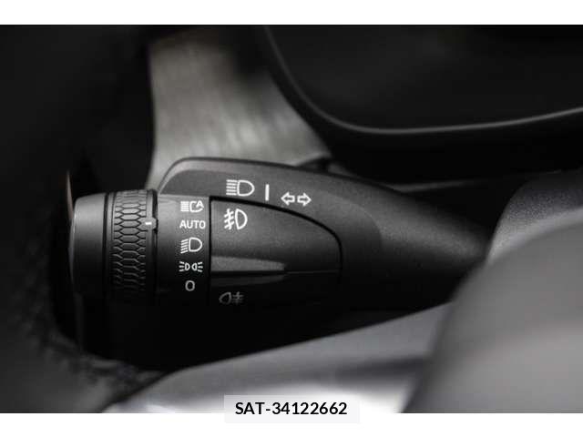 Volvo XC40 2025-03 1180704-19