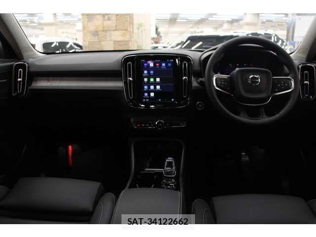 Volvo XC40 2025-03 1180704-7