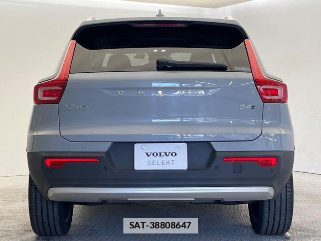 Volvo XC40 2024-07 1555214-18