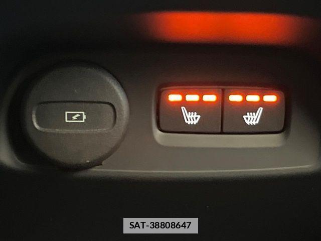 Volvo XC40 2024-07 1555214-8