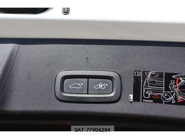 Volvo XC40 2020-12 1665070-29