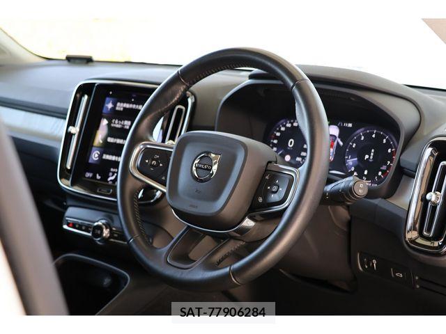 Volvo XC40 2020-12 1665070-7