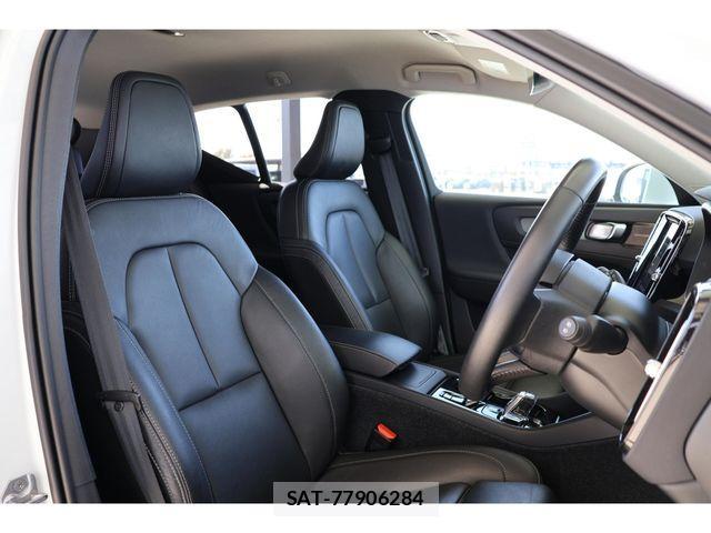 Volvo XC40 2020-12 1665070-8