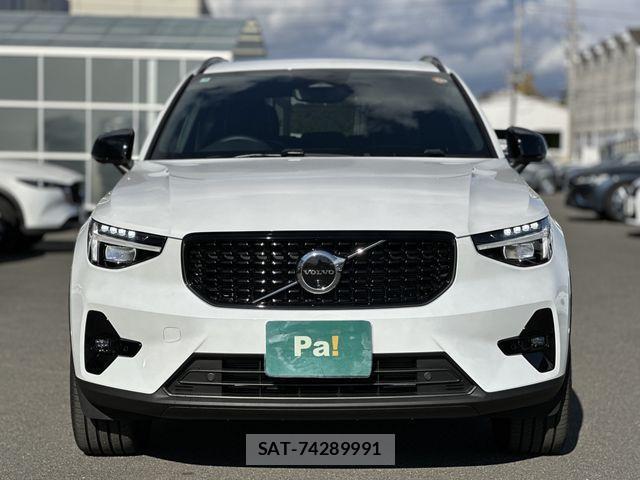 Volvo XC40 2025-03 1830003-18
