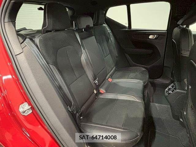 Volvo XC40 2020-11 2218297-9