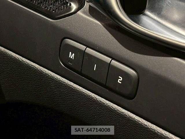 Volvo XC40 2020-11 2218297-7
