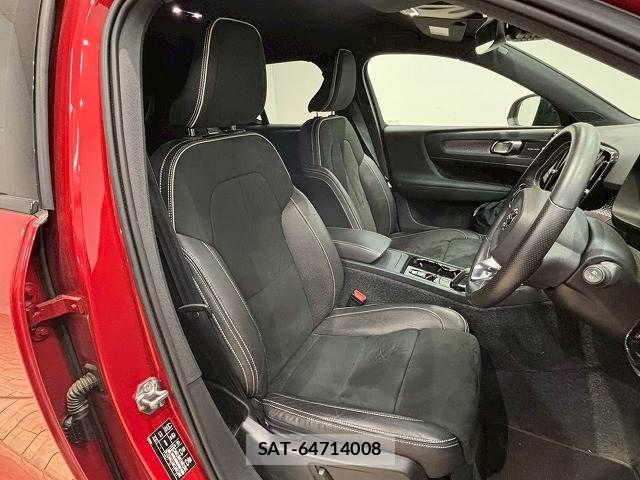 Volvo XC40 2020-11 2218297-8