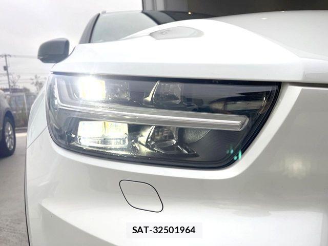 Volvo XC40 2018-12 2300313-14
