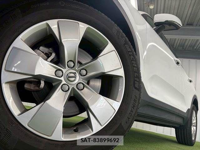 Volvo XC40 2021-12 3068988-18
