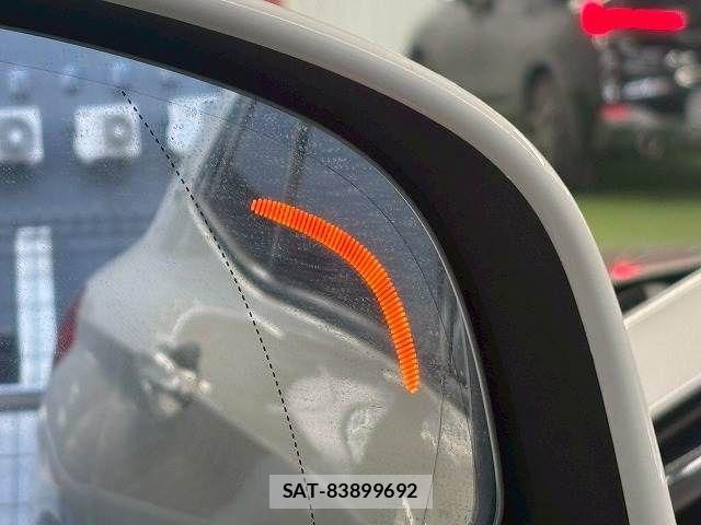 Volvo XC40 2021-12 3068988-5