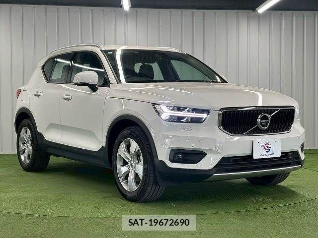 Volvo XC40 2020-12 3415405-15