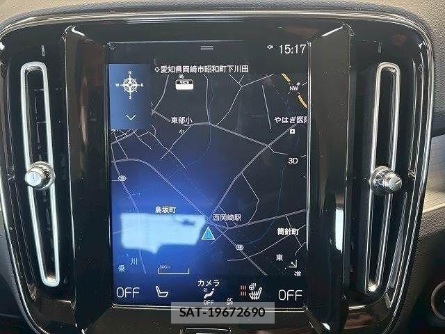 Volvo XC40 2020-12 3415405-2