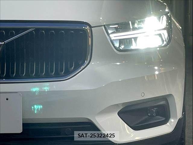 Volvo XC40 2022-05 3415403-19
