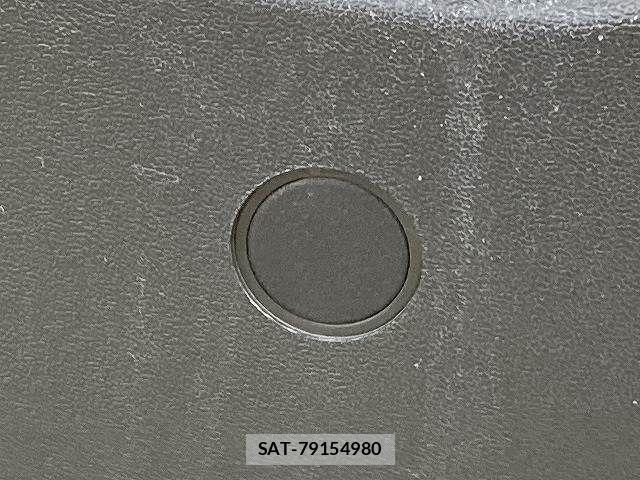 Volvo XC40 2022-05 3415402-9