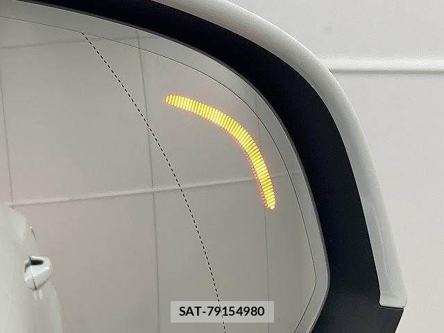 Volvo XC40 2022-05 3415402-11