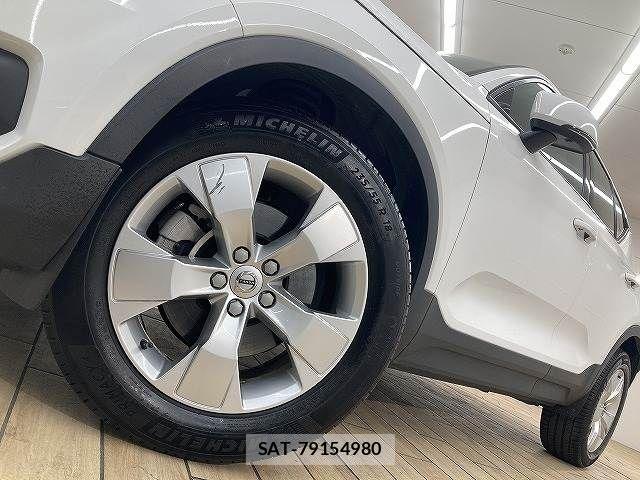 Volvo XC40 2022-05 3415402-17