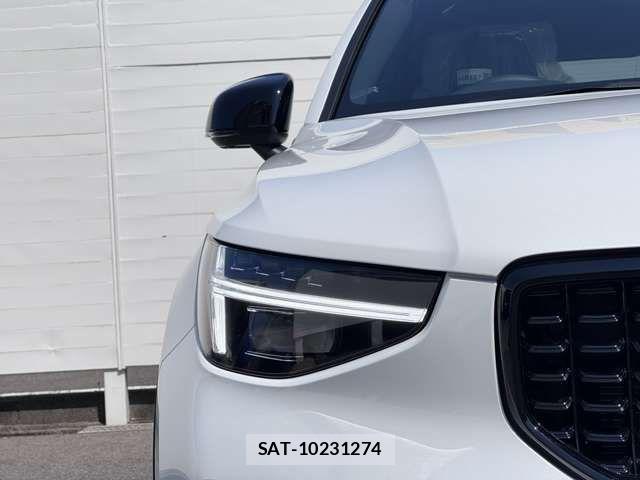Volvo XC40 2024-12 3390572-9