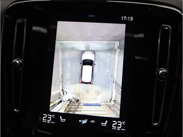 Volvo XC40 2021-05 3687039-16