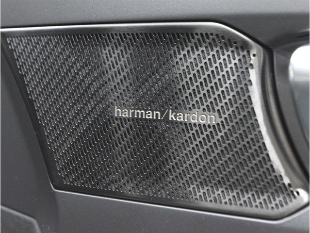 Volvo XC40 2021-05 3687039-18