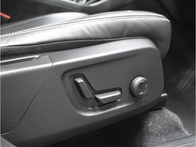 Volvo XC40 2021-05 3687039-22
