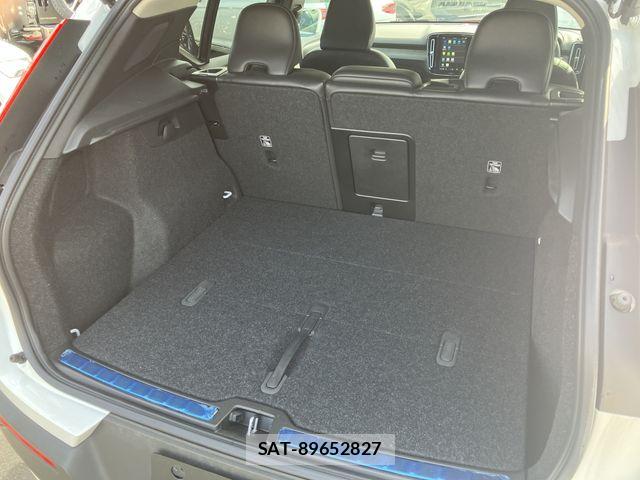 Volvo XC40 2024-08 3687030-17