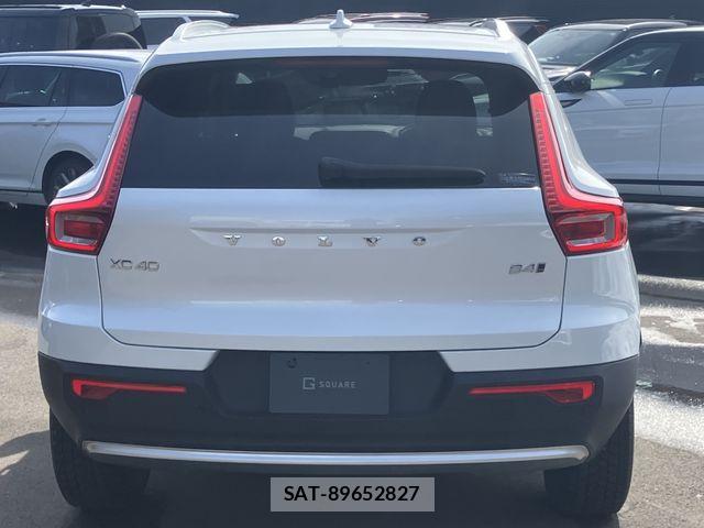 Volvo XC40 2024-08 3687030-4