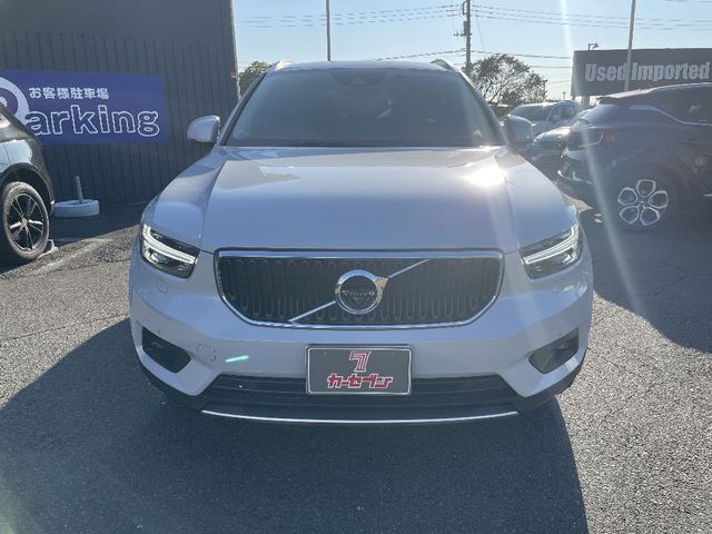 Volvo XC40 2019-12 3687076-24