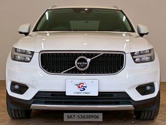 Volvo XC40 2021-01 3911050-11