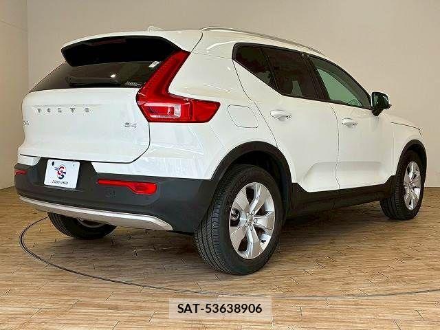 Volvo XC40 2021-01 3911050-15
