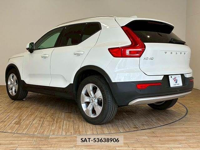 Volvo XC40 2021-01 3911050-16