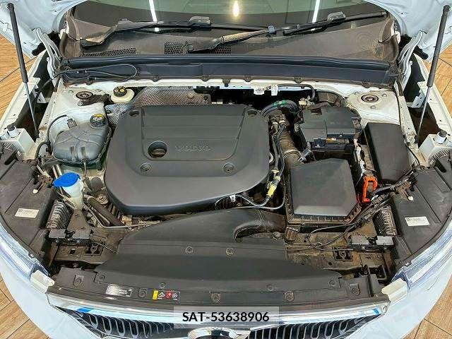 Volvo XC40 2021-01 3911050-19