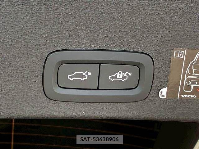 Volvo XC40 2021-01 3911050-5