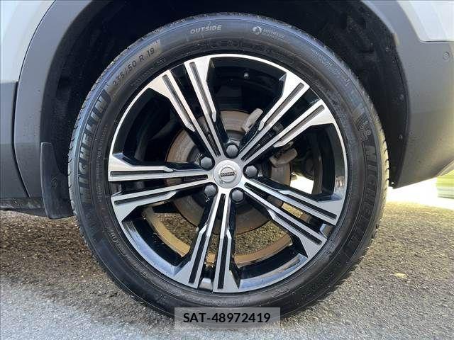 Volvo XC40 2022-06 4051317-5