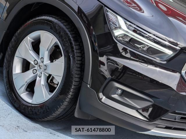 Volvo XC40 2018-11 4141162-9