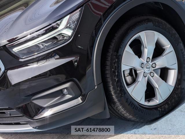 Volvo XC40 2018-11 4141162-11