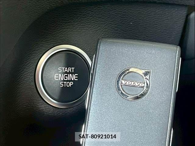 Volvo XC40 2020-02 4424871-9